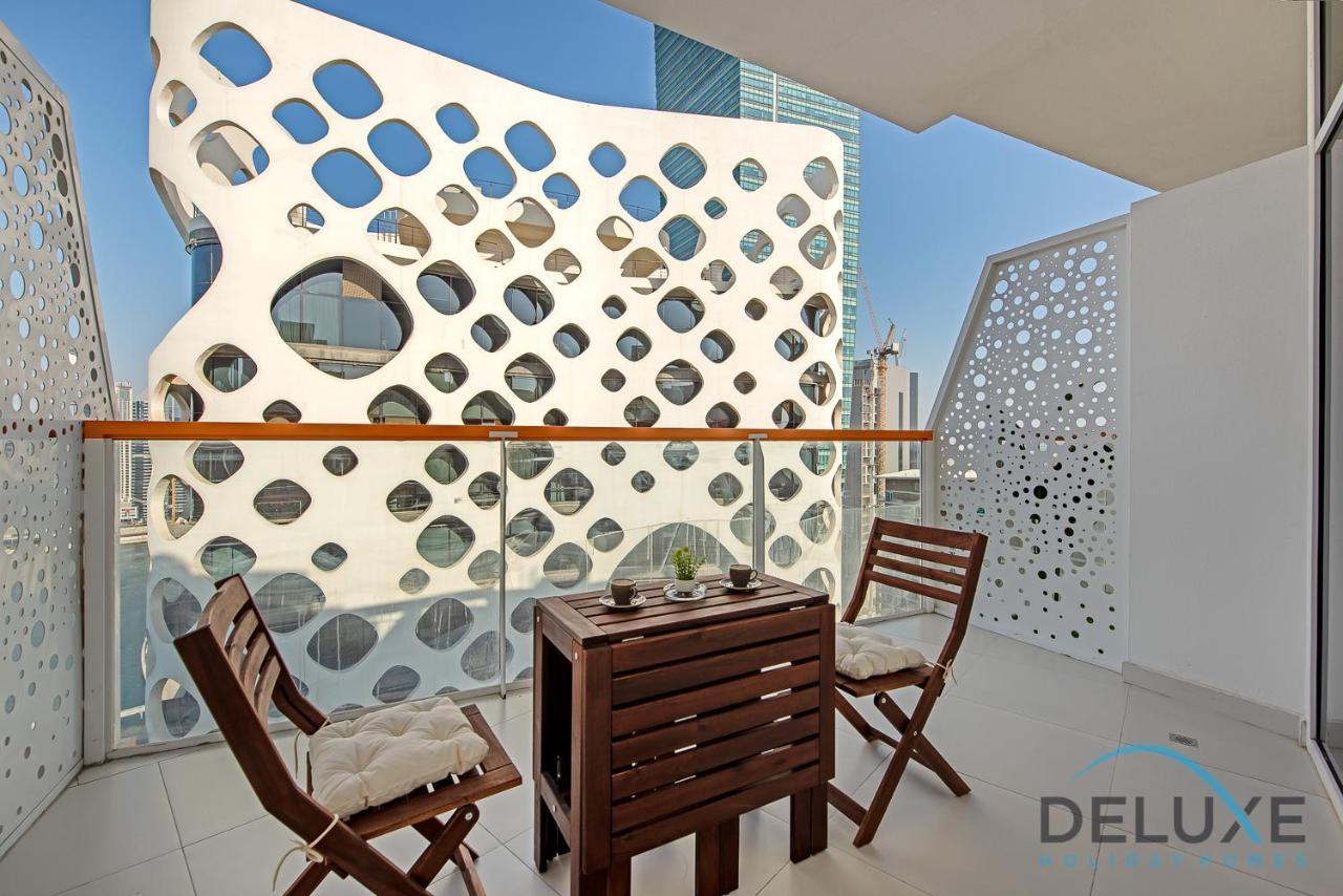 Intimate Studio At Millennium Binghatti Residence Business Bay By Deluxe Holiday Homes Dubai Buitenkant foto